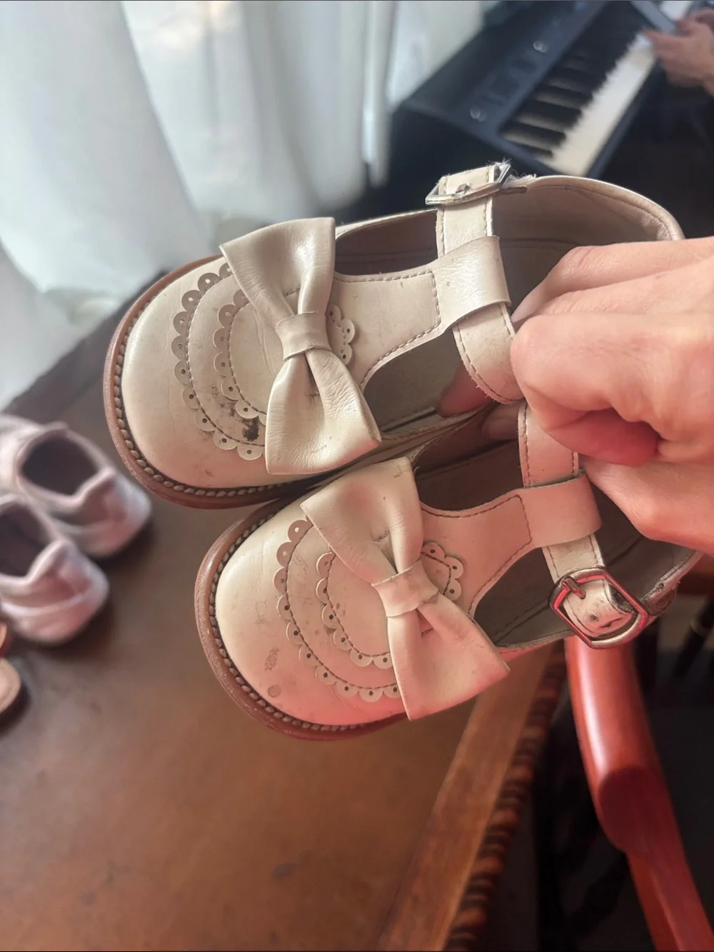 Florsheim Cream Bow T-Strap Girls' Dress Shoes